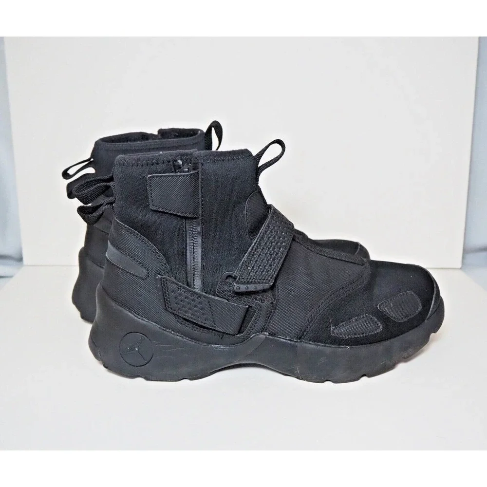 Nike‎ Air JORDAN Trunner LX High Boot Triple Black AA1347 010 Mens US 8 Shoes